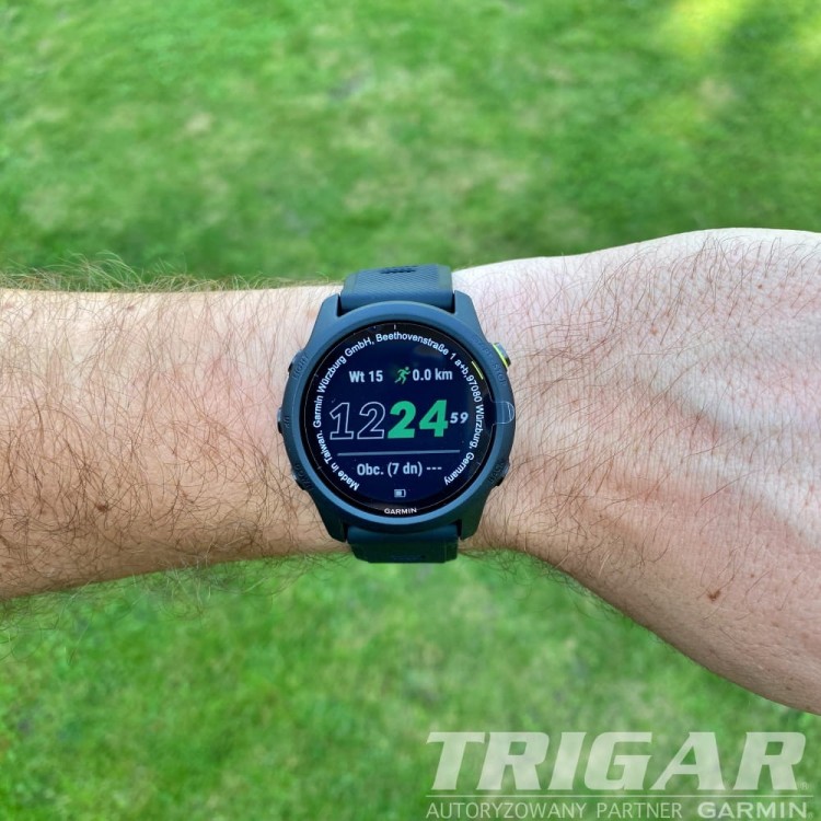 garmin-forerunner-745-czarny.jpg
