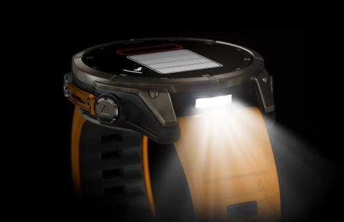 Fenix8_47_Titanium_HR_Flashlight.webp