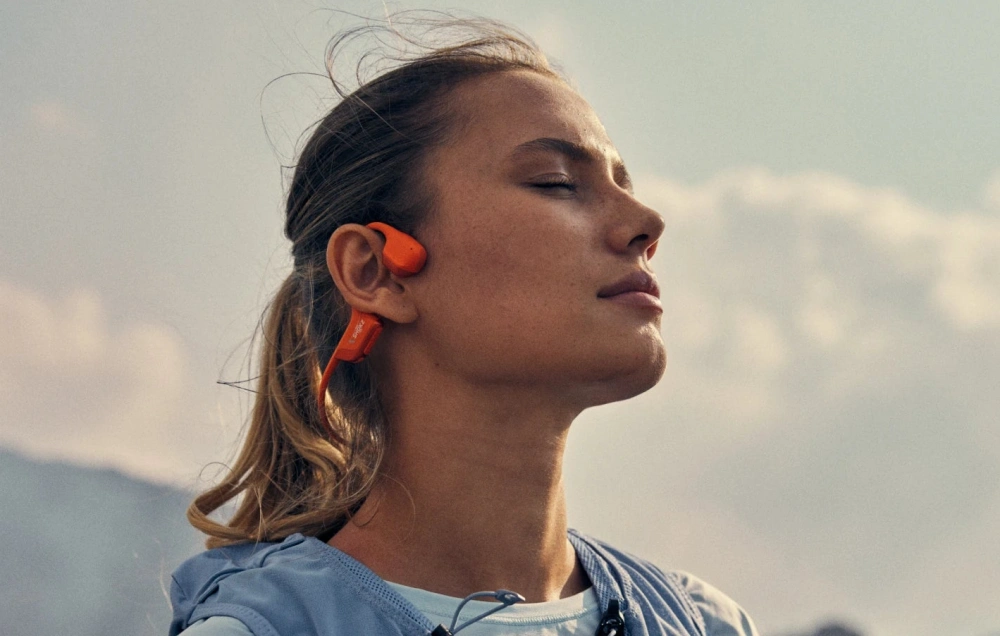 Jakie słuchawki Shokz wybrać? Modele z oferty TRIGAR do sportu i na co dzień
